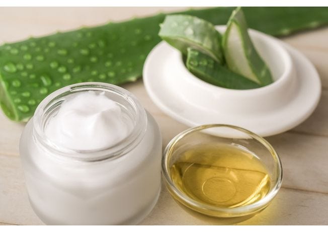 Scare your Acne Scars Away  with These Amazing 6 Home Remedies